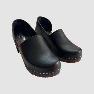 Sandgrens Brett Low Black Leather Clogs Sz 36